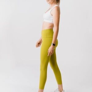 ZYIA Pistachio Luxe 7/8 24" Leggings